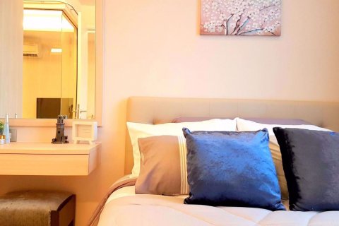 Condominio de 1 dormitorio en Watthana, Bangkok, Tailandia № 101552 - foto 6