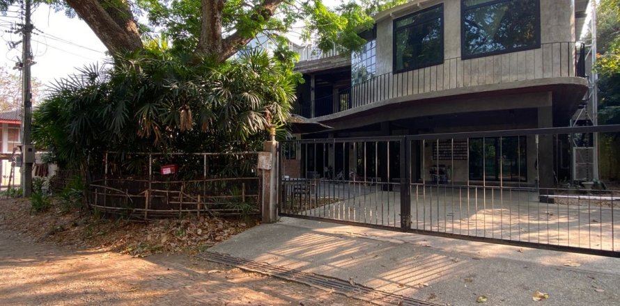 Casa de 5 dormitorios en Chiang Mai, Tailandia № 126169