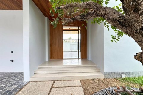 Villa in Phuket, Thailand 4 Schlafzimmer № 121039 - Foto 10