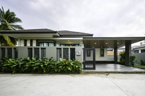 Chalet de 3 dormitorios en Pattaya, Tailandia № 121036