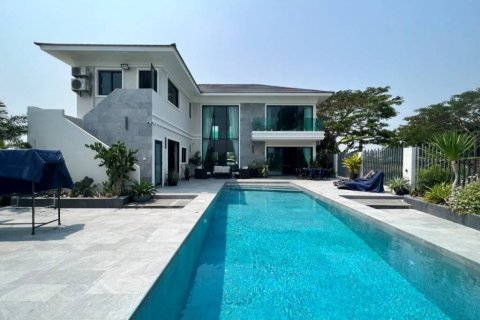 Chalet de 5 dormitorios en Hua Hin, Tailandia № 124577