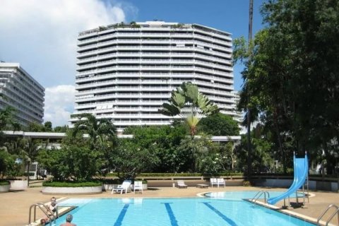 Apartamento de 3 dormitorios en Jomtien Beach, Pattaya, Tailandia № 101312 - foto 2