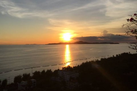 Apartamento de 3 dormitorios en Jomtien Beach, Pattaya, Tailandia № 101312 - foto 9