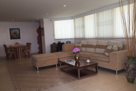 Apartamento de 3 dormitorios en Jomtien Beach, Pattaya, Tailandia № 101312 - foto 5