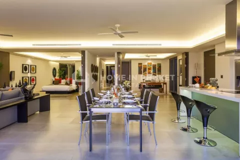 Condominio de 2 dormitorios en Phuket, Tailandia № 131140 - foto 11