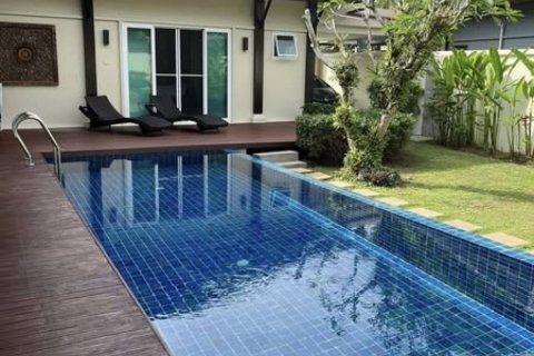 Chalet de 4 dormitorios en Phuket, Tailandia № 125935 - foto 6