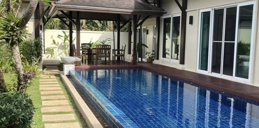 Chalet de 4 dormitorios en Phuket, Tailandia № 125935
