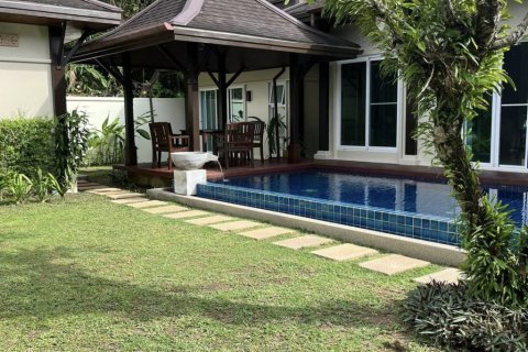 Chalet de 4 dormitorios en Phuket, Tailandia № 125935 - foto 9