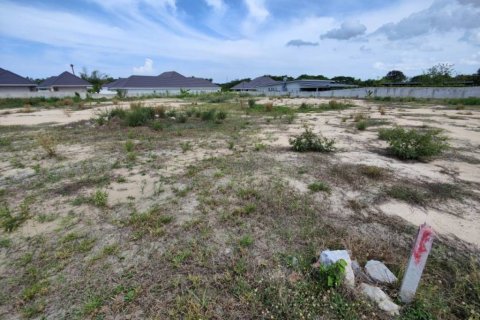 Terreno en Hua Hin, Tailandia № 125933 - foto 3