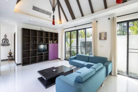 Villa in Phuket, Thailand 3 bedrooms № 133036 - photo 5
