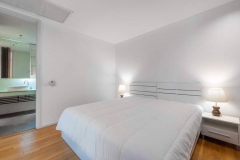 Condominio de 1 dormitorio en Bang Rak, Bangkok, Tailandia № 83902 - foto 19