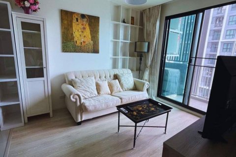 Condominio de 2 dormitorios en Din Daeng, Bangkok, Tailandia № 83900