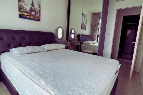 Condominio de 2 dormitorios en Din Daeng, Bangkok, Tailandia № 83900 - foto 8