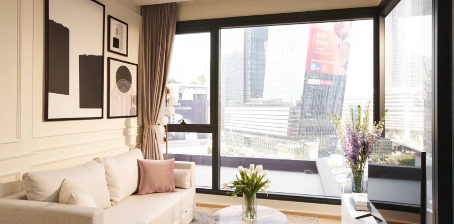 Studio in the Condo in Bangkok, Thailand in Ashton Asoke Rama 9 № 85203