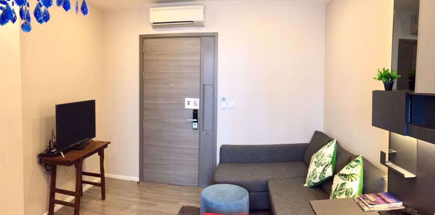 Condominio de 1 dormitorio en Khlong Toei, Bangkok, Tailandia № 76473