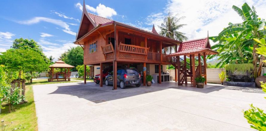 Casa de 3 dormitorios en Pran Buri, Tailandia № 144413