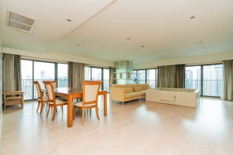 Eigentumswohnung in Khlong Toei, Bangkok, Thailand, 3 Schlafzimmer  № 144409