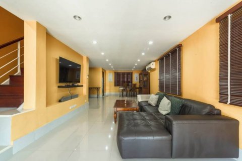 Casa de 5 dormitorios en Phuket, Tailandia № 144414 - foto 4