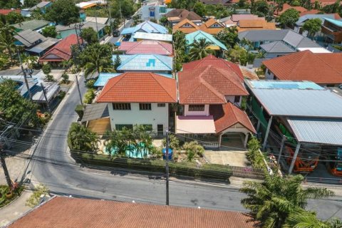 House in Phuket, Thailand 5 bedrooms № 144414