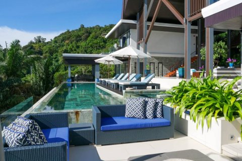 Chalet de 6 dormitorios en Kathu, Tailandia № 144411 - foto 3
