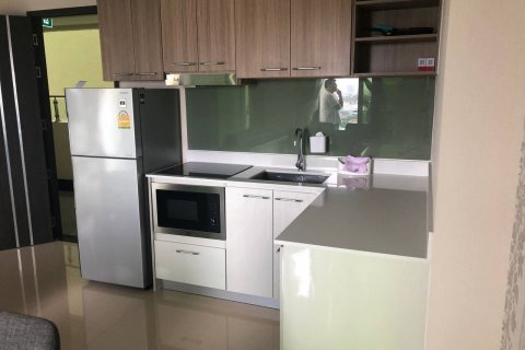 Apartamento de 2 dormitorios en Jomtien Beach, Pattaya, Tailandia № 101421 - foto 23