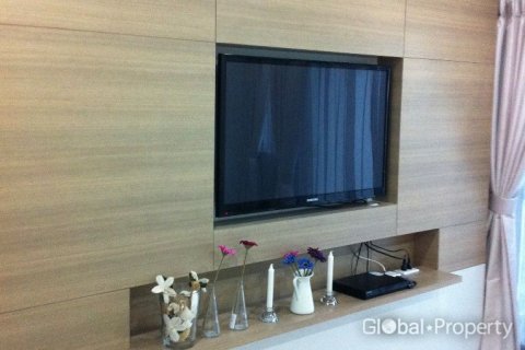 Condominio de 1 dormitorio en Pattaya, Tailandia № 100719 - foto 2