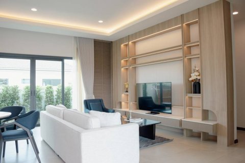 Chalet de 3 dormitorios en Hua Hin, Tailandia № 132797 - foto 5