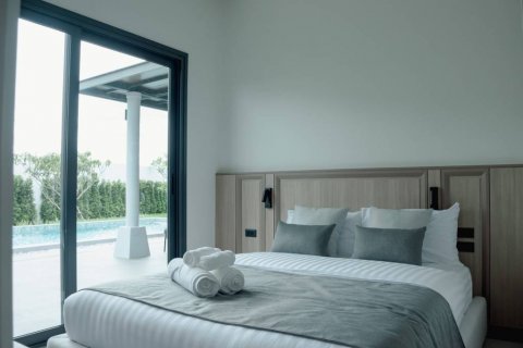 Chalet de 3 dormitorios en Hua Hin, Tailandia № 132797 - foto 10