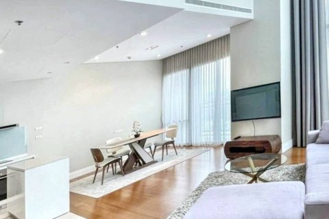 Dúplex de 3 dormitorios en Khlong Toei, Bangkok, Tailandia № 132793