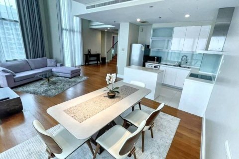 Duplex in Khlong Toei, Bangkok, Thailand 3 Schlafzimmer № 132793 - Foto 3