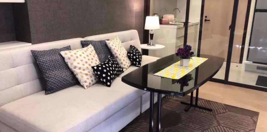 Dúplex de 1 dormitorio en Ratchathewi, Bangkok, Tailandia № 76102