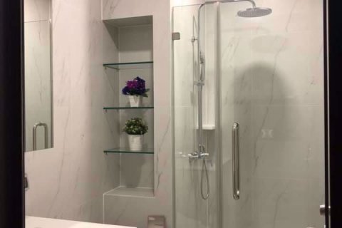 Dúplex de 1 dormitorio en Ratchathewi, Bangkok, Tailandia № 76102 - foto 6