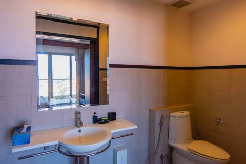 Condominio de 2 dormitorios en Cha-am, Tailandia № 115773 - foto 10