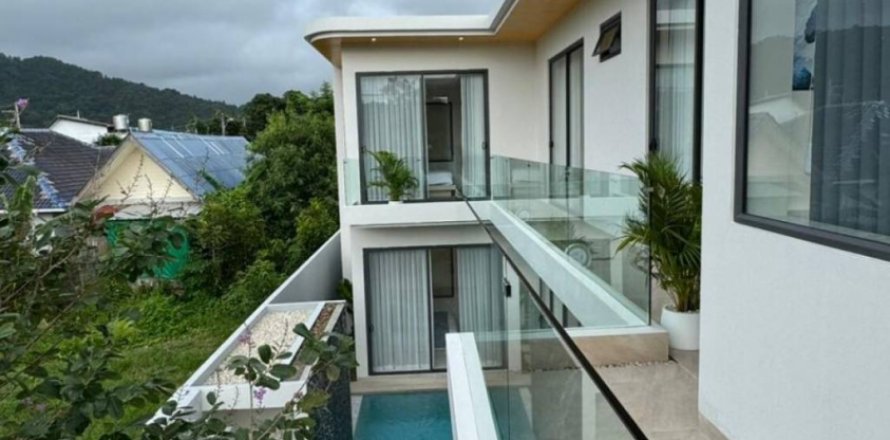 Casa de 4 dormitorios en Phuket, Tailandia № 115771