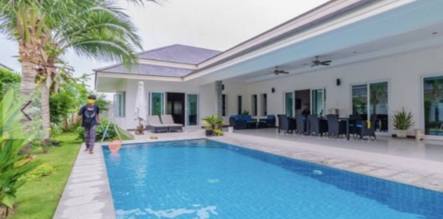 Chalet de 3 dormitorios en Cha-am, Tailandia № 132670