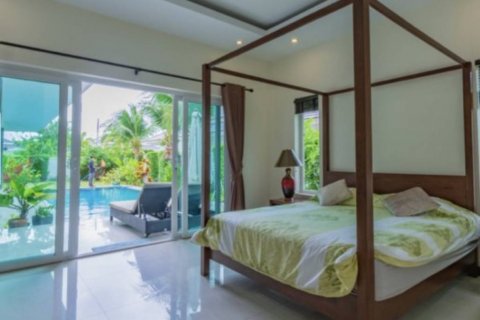 Chalet de 3 dormitorios en Cha-am, Tailandia № 132670 - foto 7