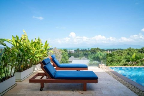 Villa in Surat Thani, Thailand 4 Schlafzimmer № 132671 - Foto 5