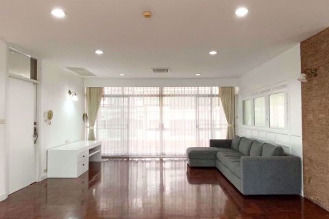 Condominio de 4 dormitorios en Watthana, Bangkok, Tailandia № 76221 - foto 2