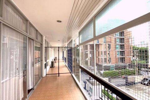 Condominio de 4 dormitorios en Watthana, Bangkok, Tailandia № 76221 - foto 16