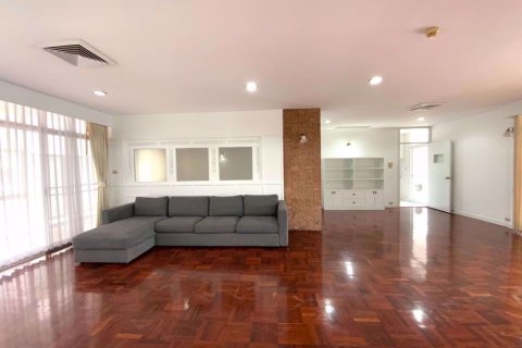 Condo in Watthana, Bangkok, Thailand, 4 bedrooms № 76221
