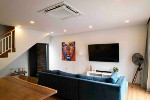 Chalet de 2 dormitorios en Surat Thani, Tailandia № 125887 - foto 6