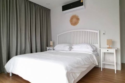 Chalet de 2 dormitorios en Surat Thani, Tailandia № 125887 - foto 9