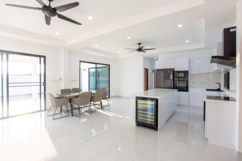 Casa de 3 dormitorios en Hua Hin, Tailandia № 126028 - foto 6