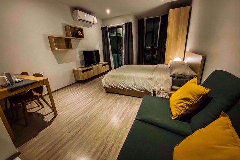 Studio in the Condo in Bangkok, Thailand in RHYTHM EKKAMAI ESTATE  № 77531