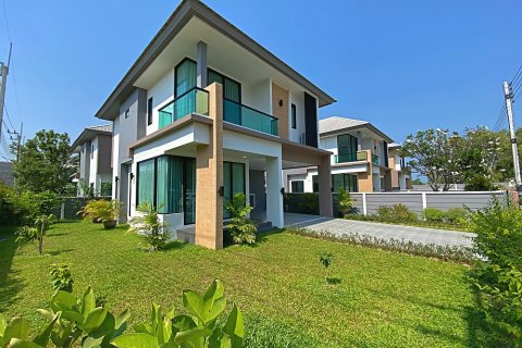 Maison à Hua Hin, Thaïlande 3 chambres № 125360