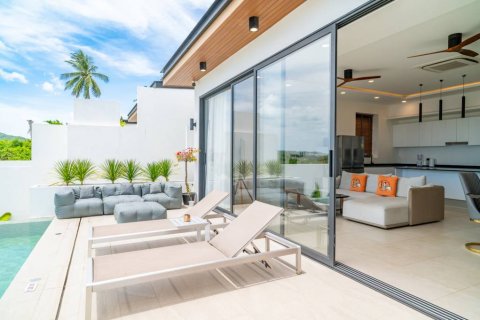 Chalet de 3 dormitorios en Surat Thani, Tailandia № 125964 - foto 6