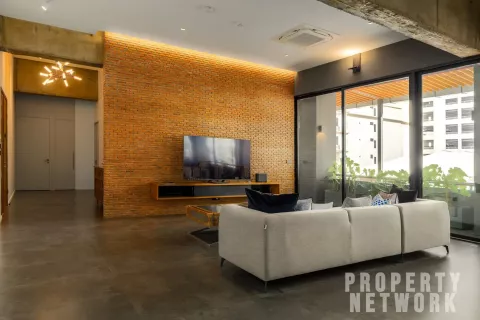 Condominio de 4 dormitorios en Khlong Toei, Bangkok, Tailandia № 124040 - foto 9