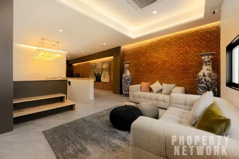 Condominio de 4 dormitorios en Khlong Toei, Bangkok, Tailandia № 124040 - foto 5