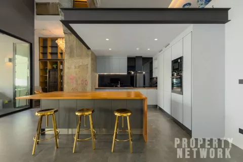 Condominio de 4 dormitorios en Khlong Toei, Bangkok, Tailandia № 124040 - foto 22