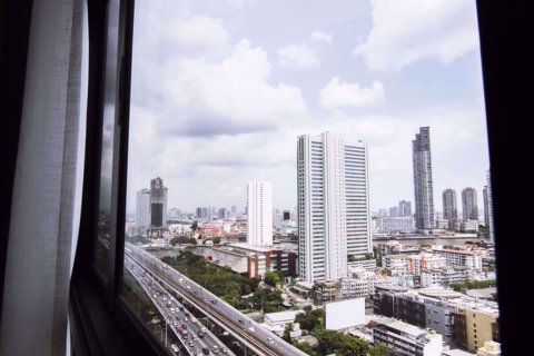 Condominio de 1 dormitorio en Khlong San, Bangkok, Tailandia № 76401 - foto 5